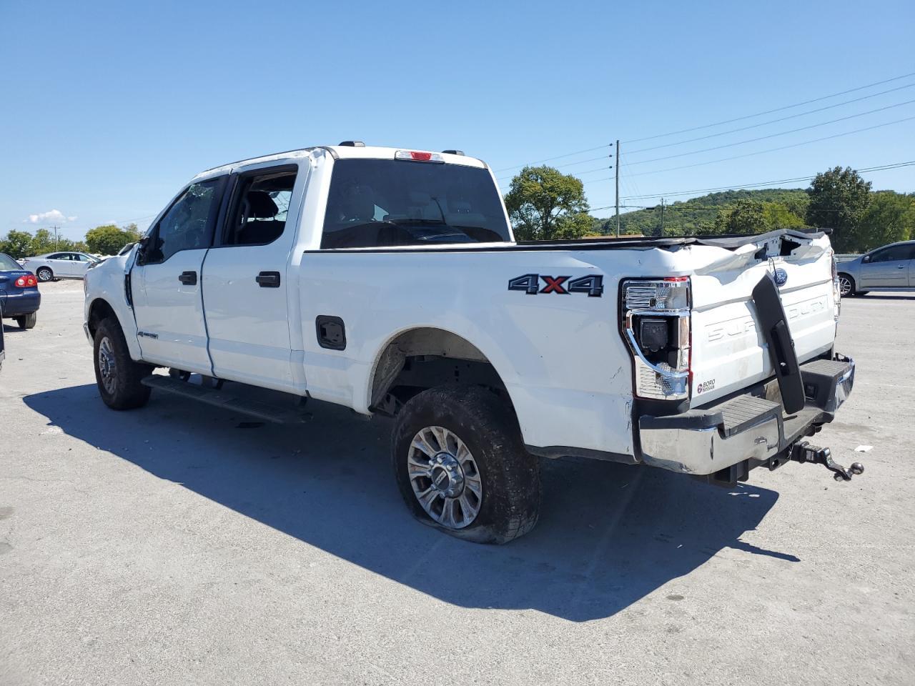 2022 Ford F250 Super Duty - Фото 2