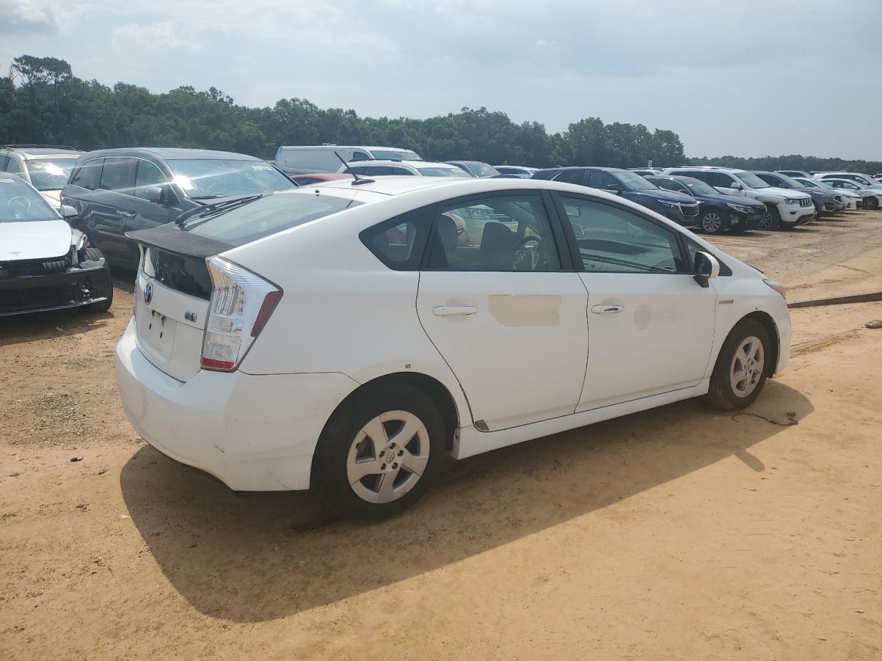 2011 Toyota Prius - Image 3