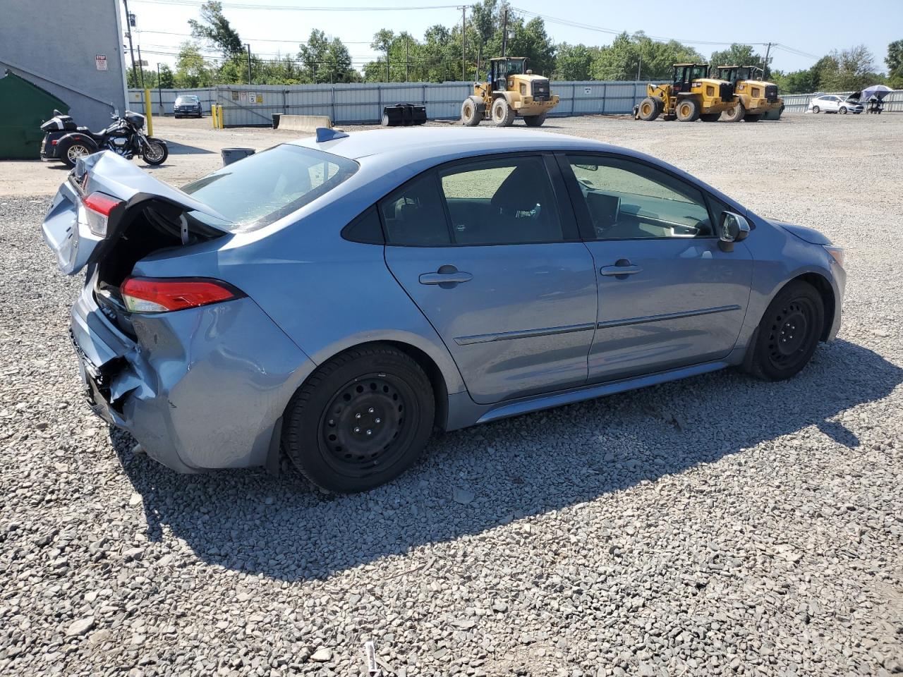 2021 Toyota Corolla Le - Image 3