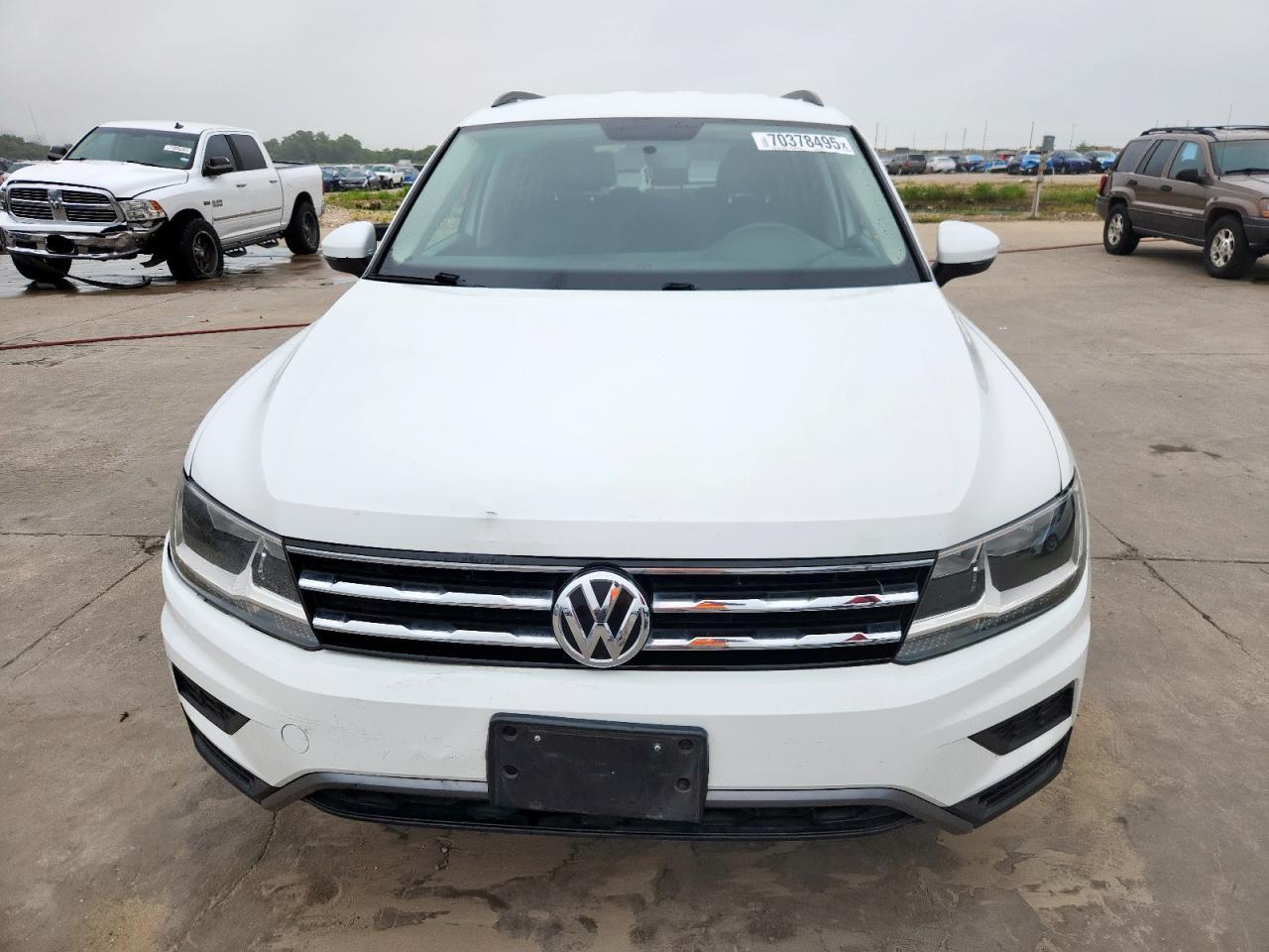 2018 Volkswagen Tiguan S - Image 5