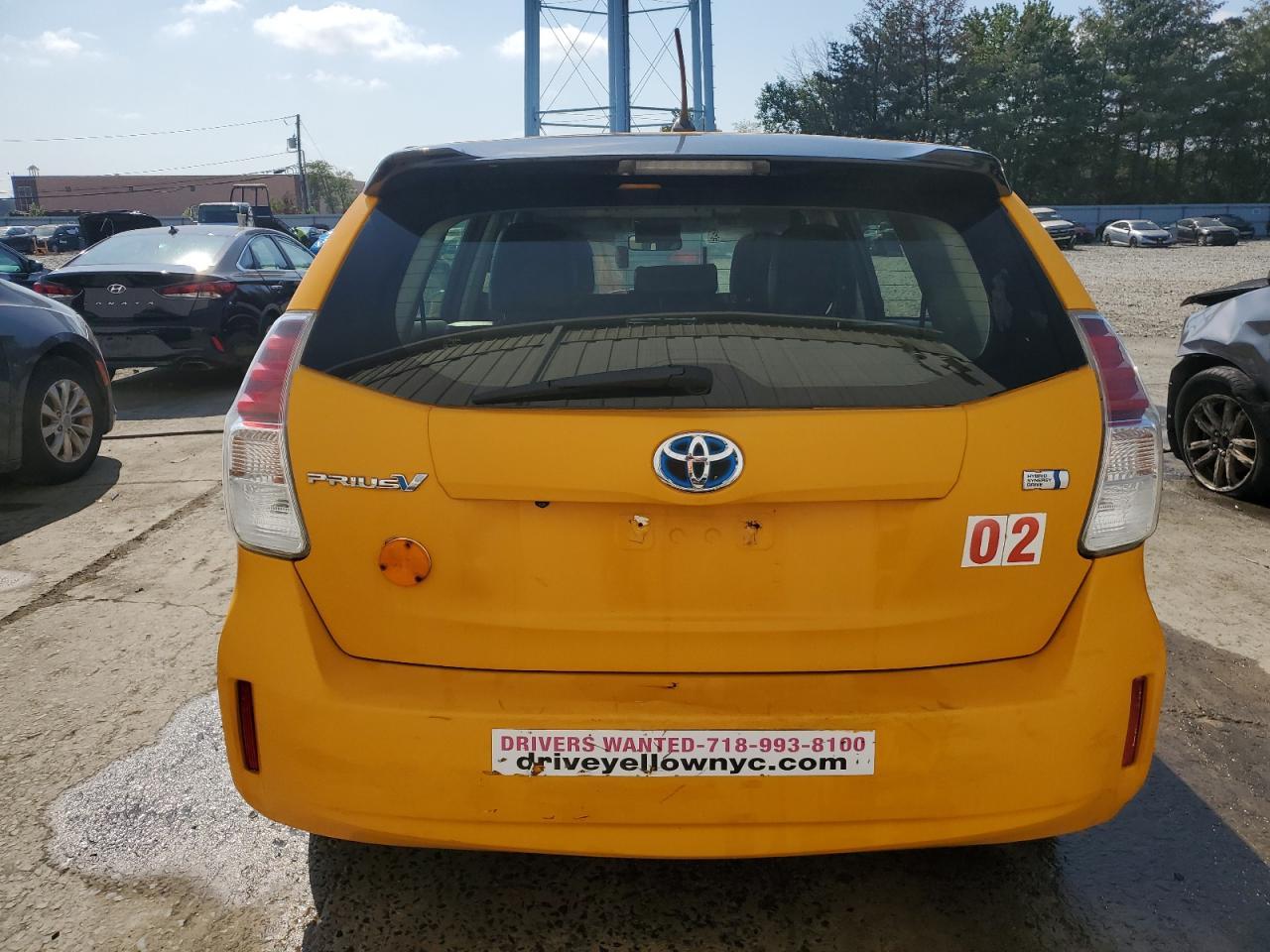 2016 Toyota Prius V - Фото 6