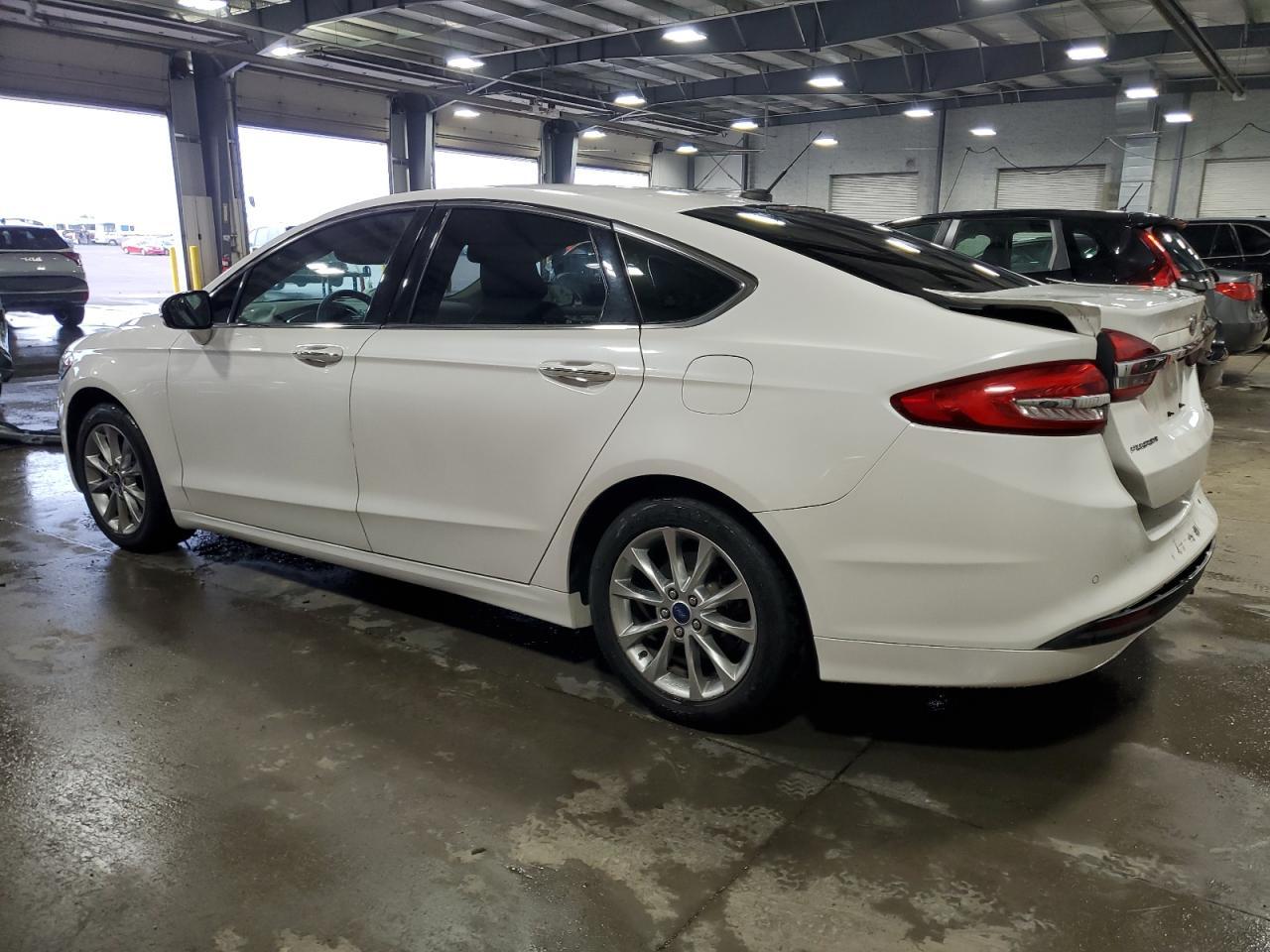 2017 Ford Fusion Se - Фото 2