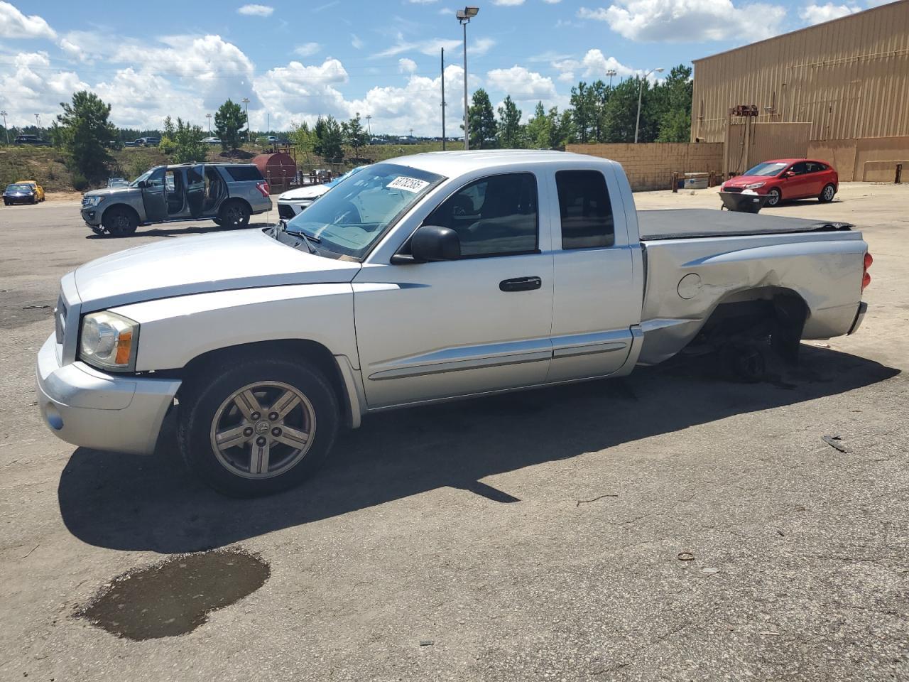 2007 Dodge Dakota Slt