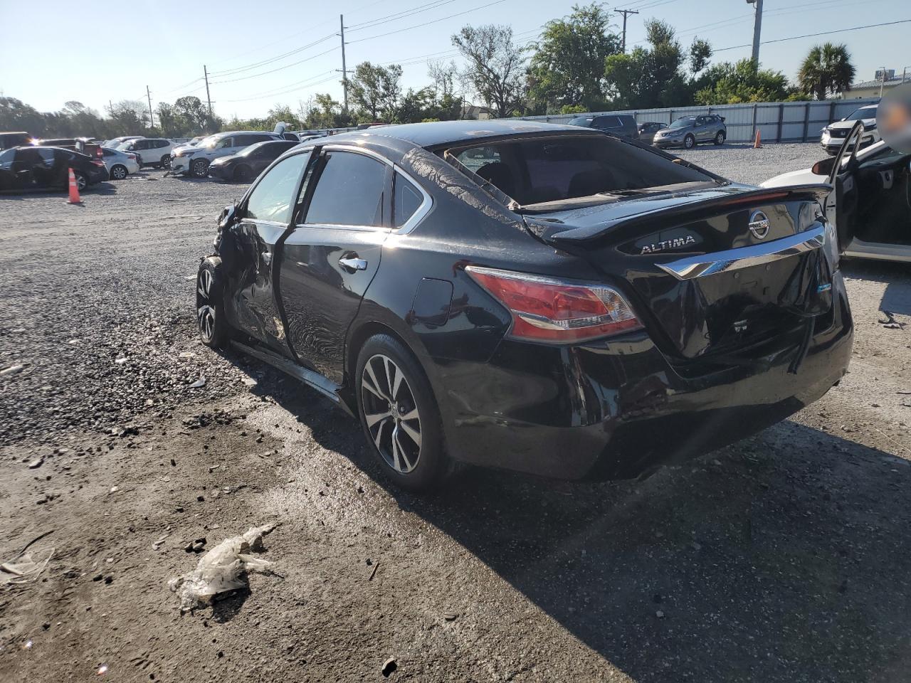 2014 Nissan Altima 2.5 - Фото 2