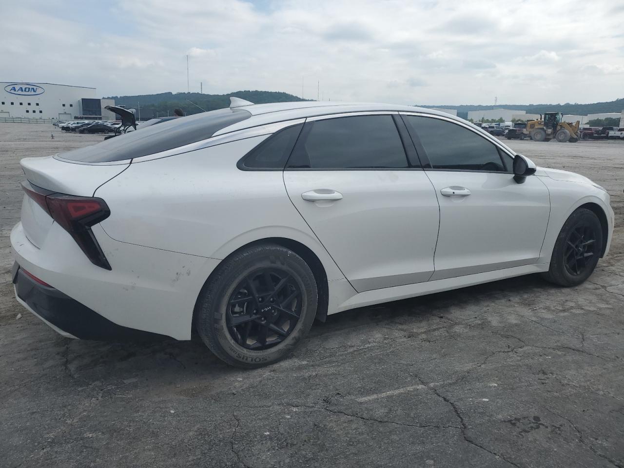 2025 Kia K5 Lxs - Фото 3