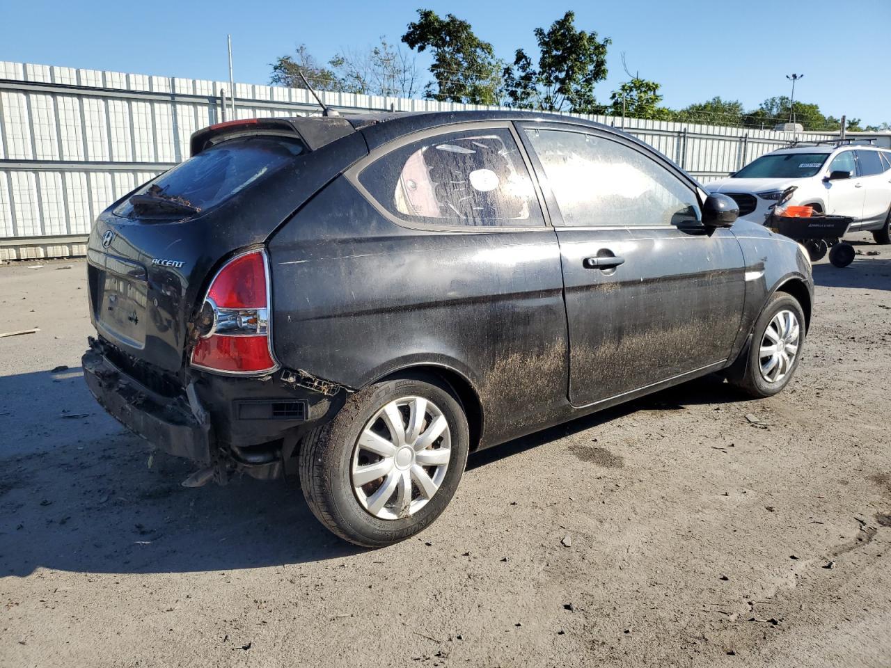 2010 Hyundai Accent Blue - Фото 3