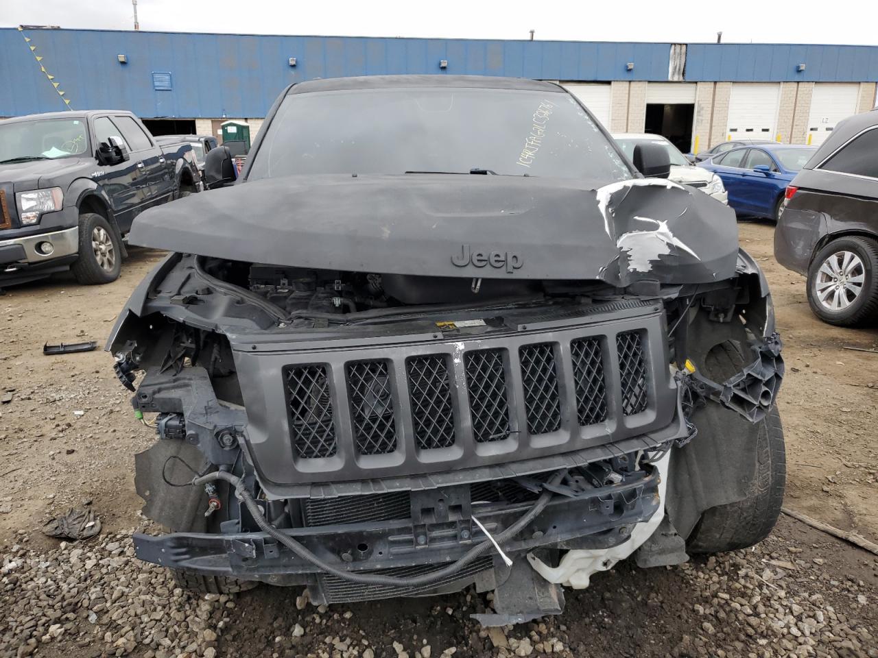2020 Jeep Grand Cherokee Laredo - Image 5