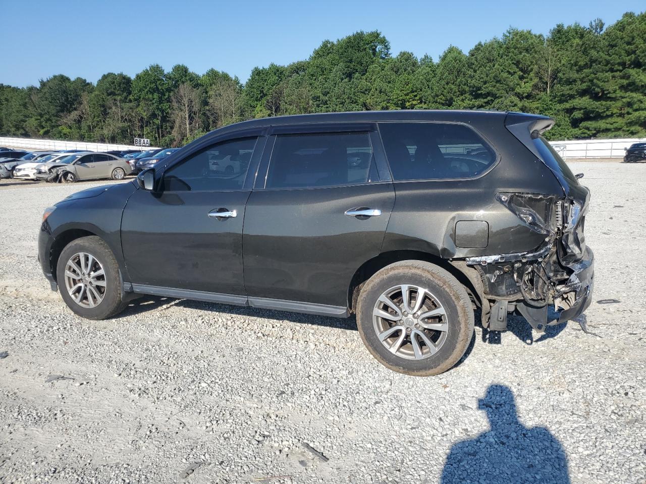 2015 Nissan Pathfinder S - Фото 2