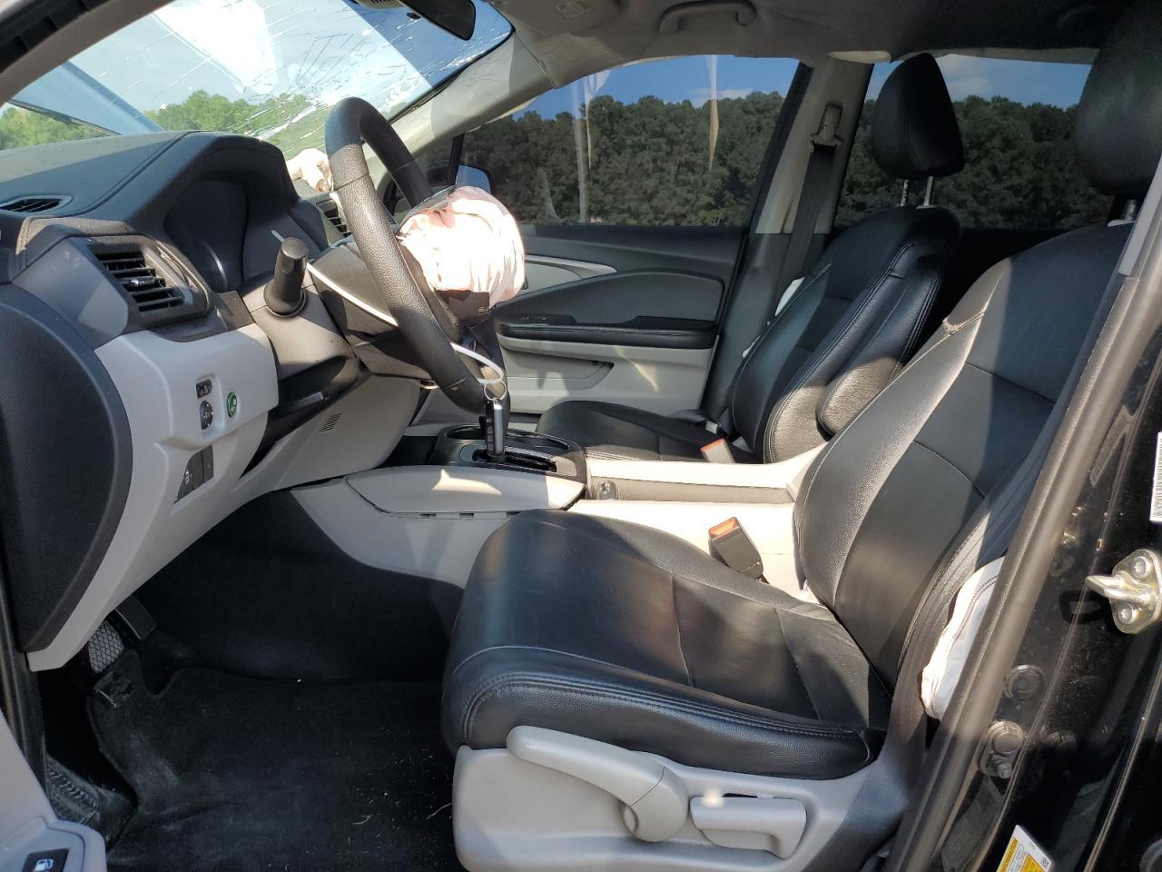 2020 Honda Pilot Lx - Image 7