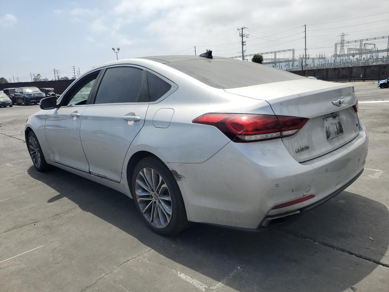 2016 Hyundai Genesis 3.8L - Фото 2