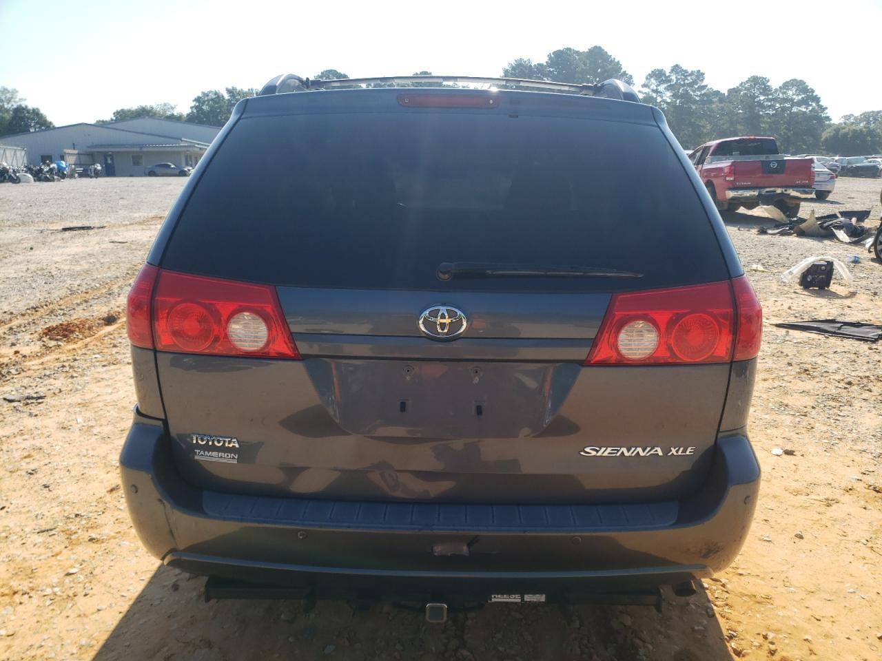2008 Toyota Sienna Xle - Фото 6