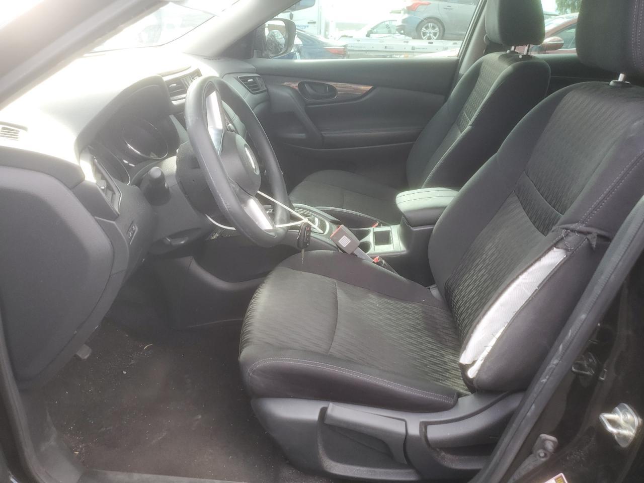 2020 Nissan Rogue S - Image 7