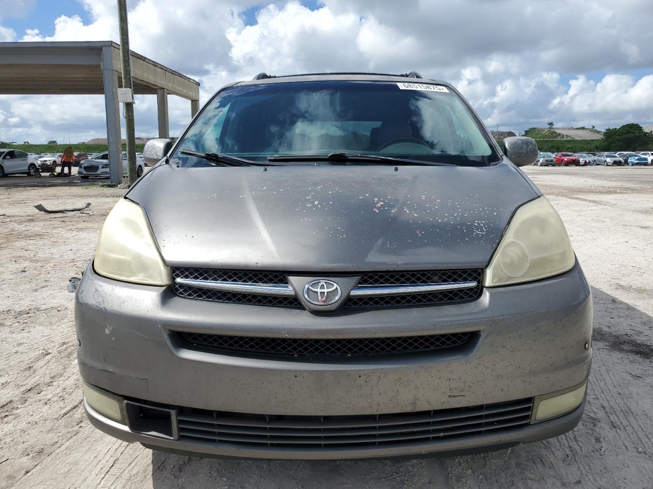 2005 Toyota Sienna Xle - Image 5