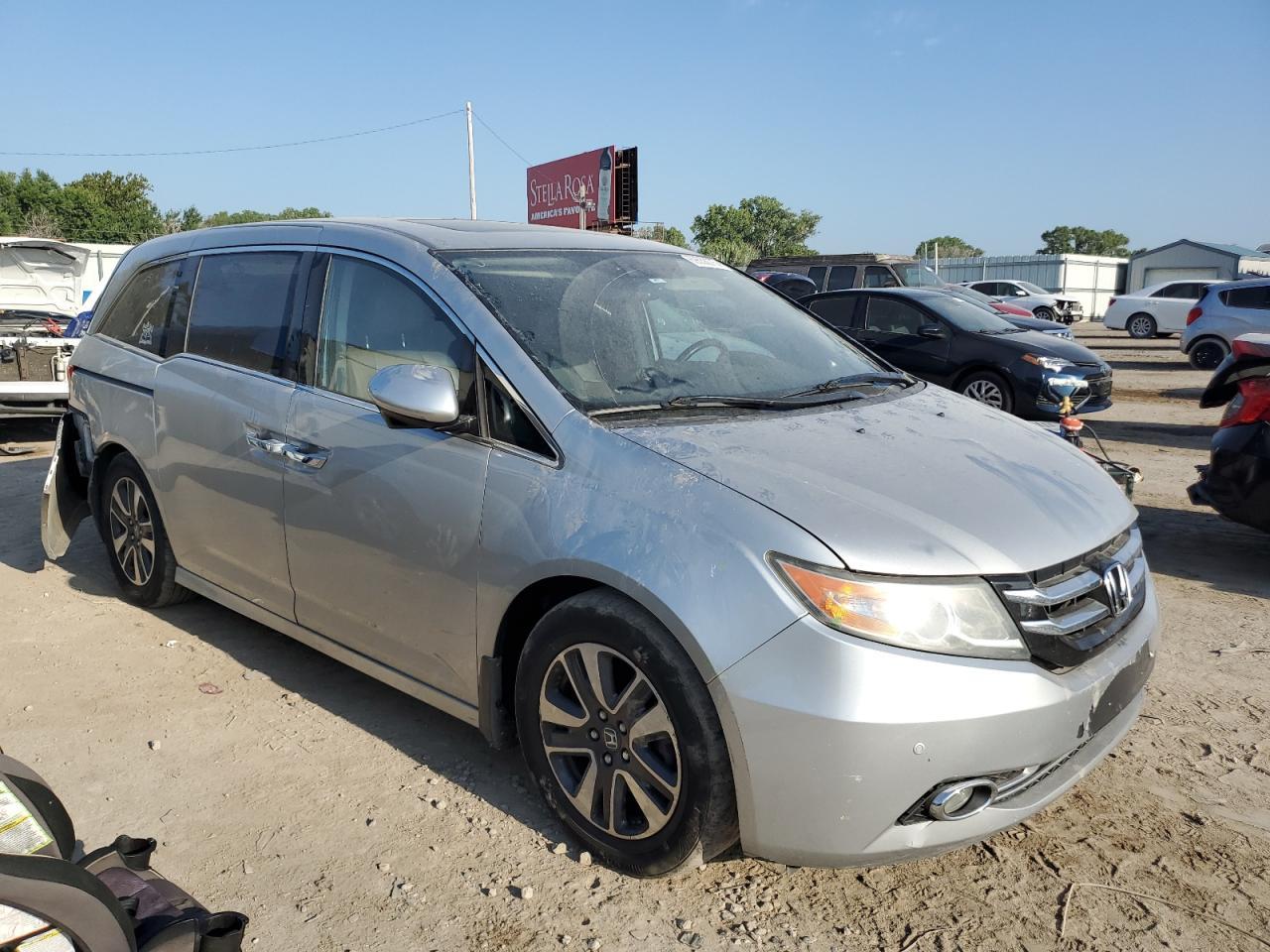 2015 Honda Odyssey Touring - Фото 4