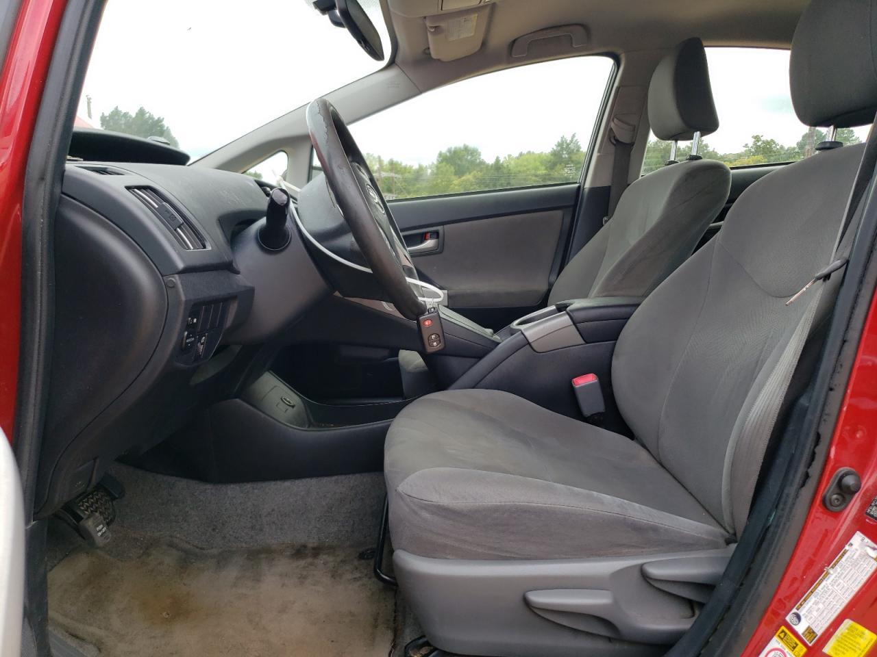 2012 Toyota Prius - Фото 7