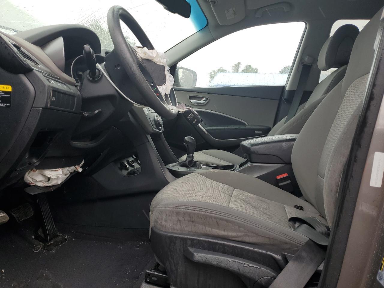 2016 Hyundai Santa Fe Sport - Image 7