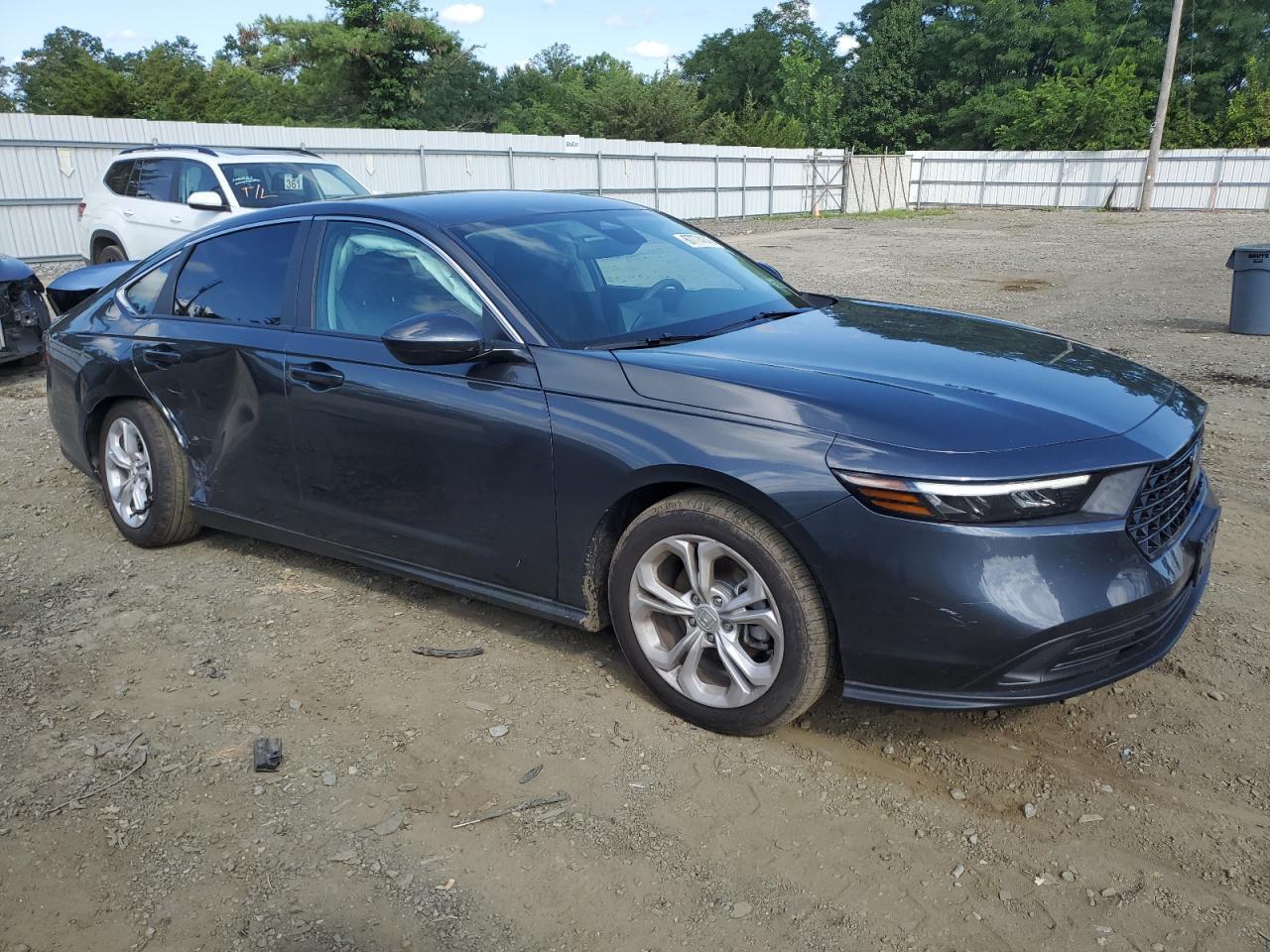 2025 Honda Accord Lx - Image 4