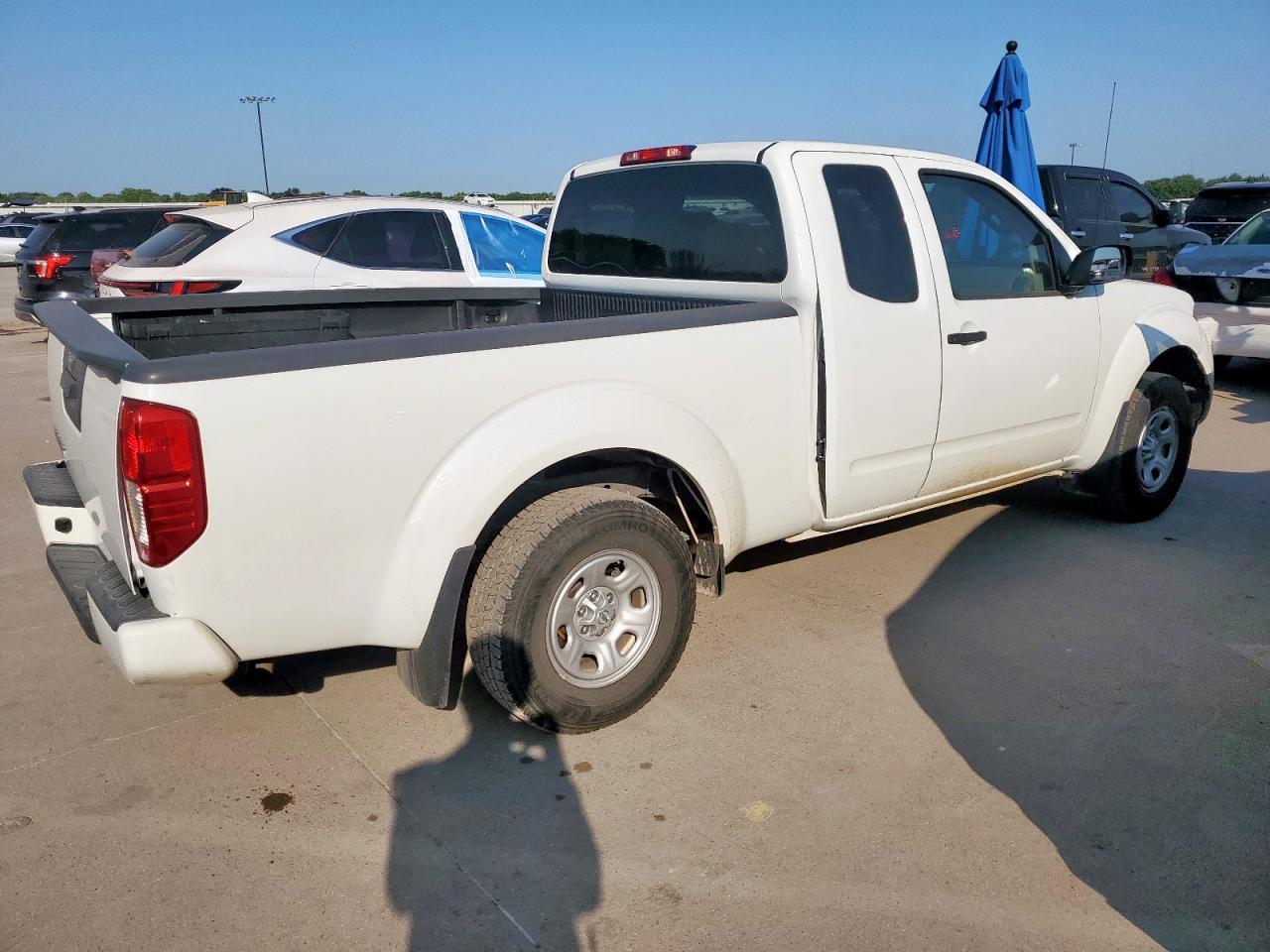 2019 Nissan Frontier S - Image 3