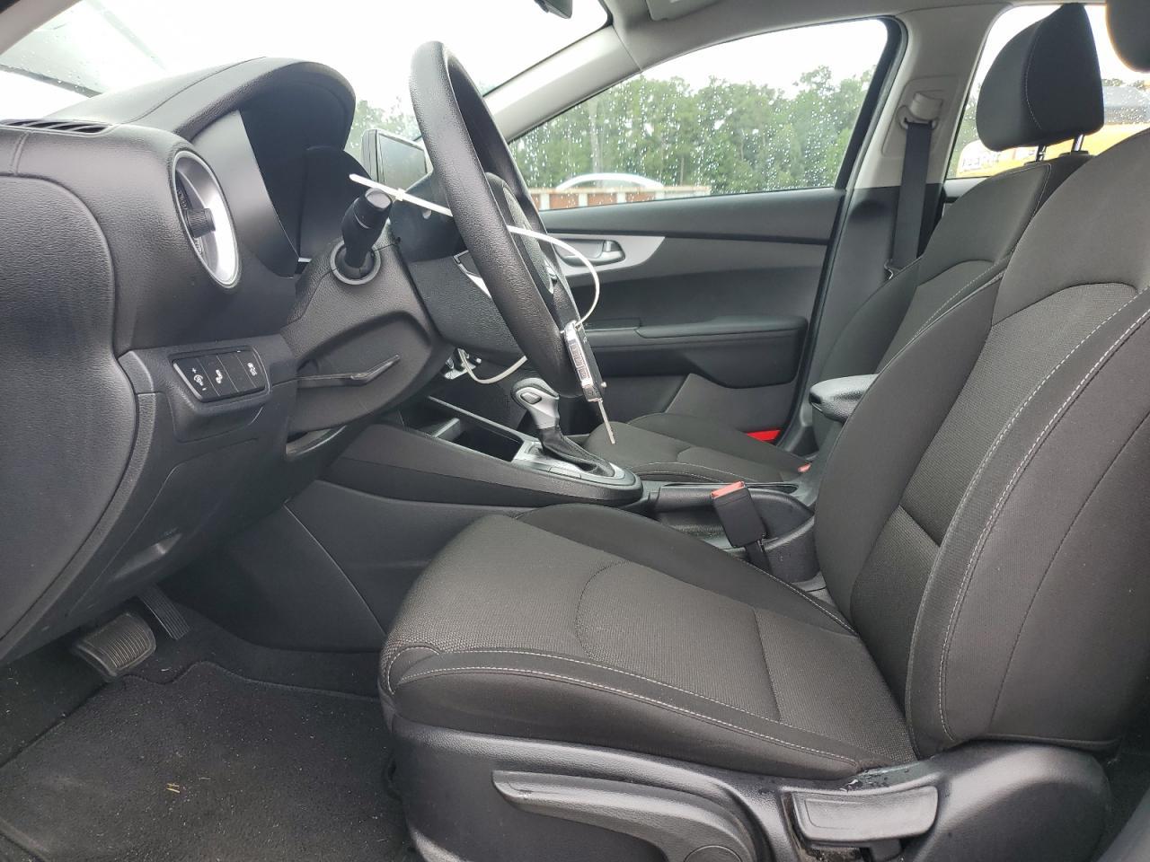 2023 Kia Forte Lx - Фото 7