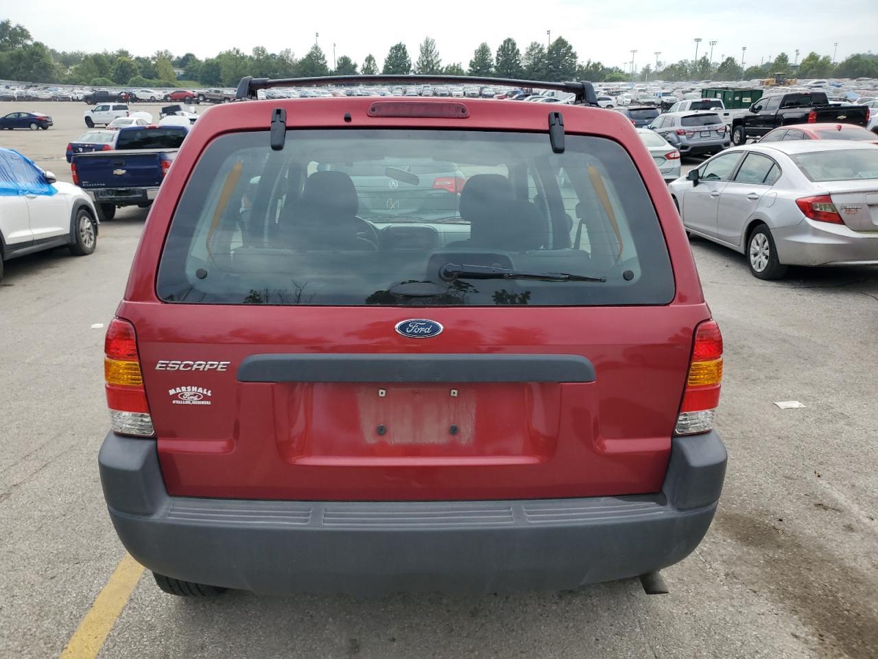 2004 Ford Escape Xls - Фото 6