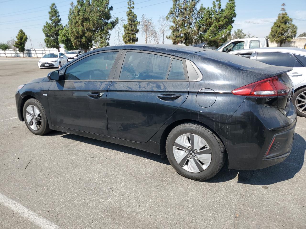 2017 Hyundai Ioniq Blue - Фото 2