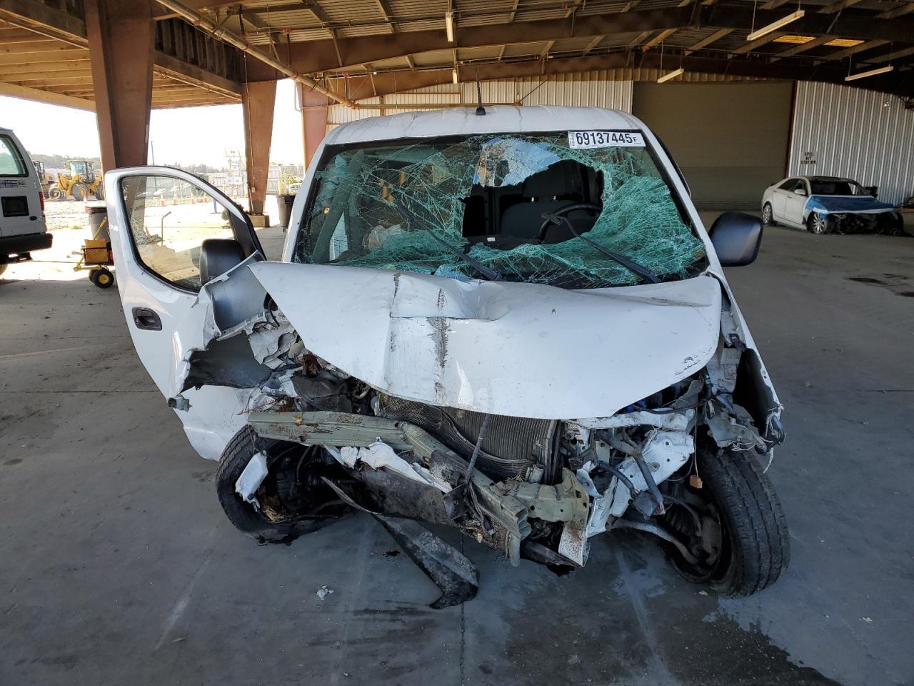 2017 Nissan Nv200 2.5S - Фото 5