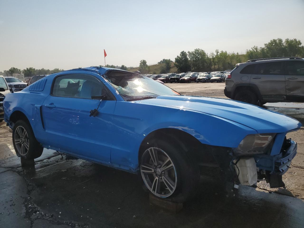 2010 Ford Mustang - Фото 4