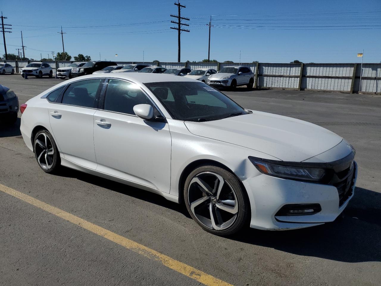 2020 Honda Accord Sport - Image 4