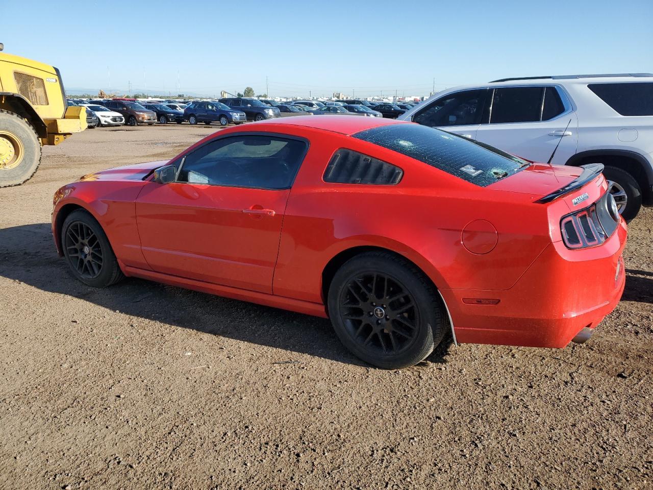 2014 Ford Mustang - Фото 2