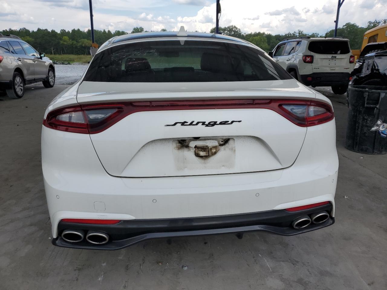 2018 Kia Stinger - Фото 6