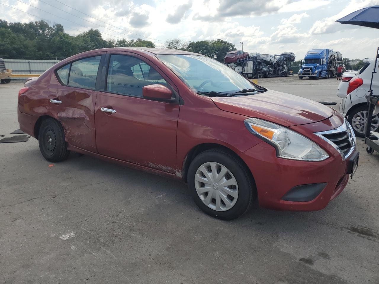 2018 Nissan Versa S - Image 4