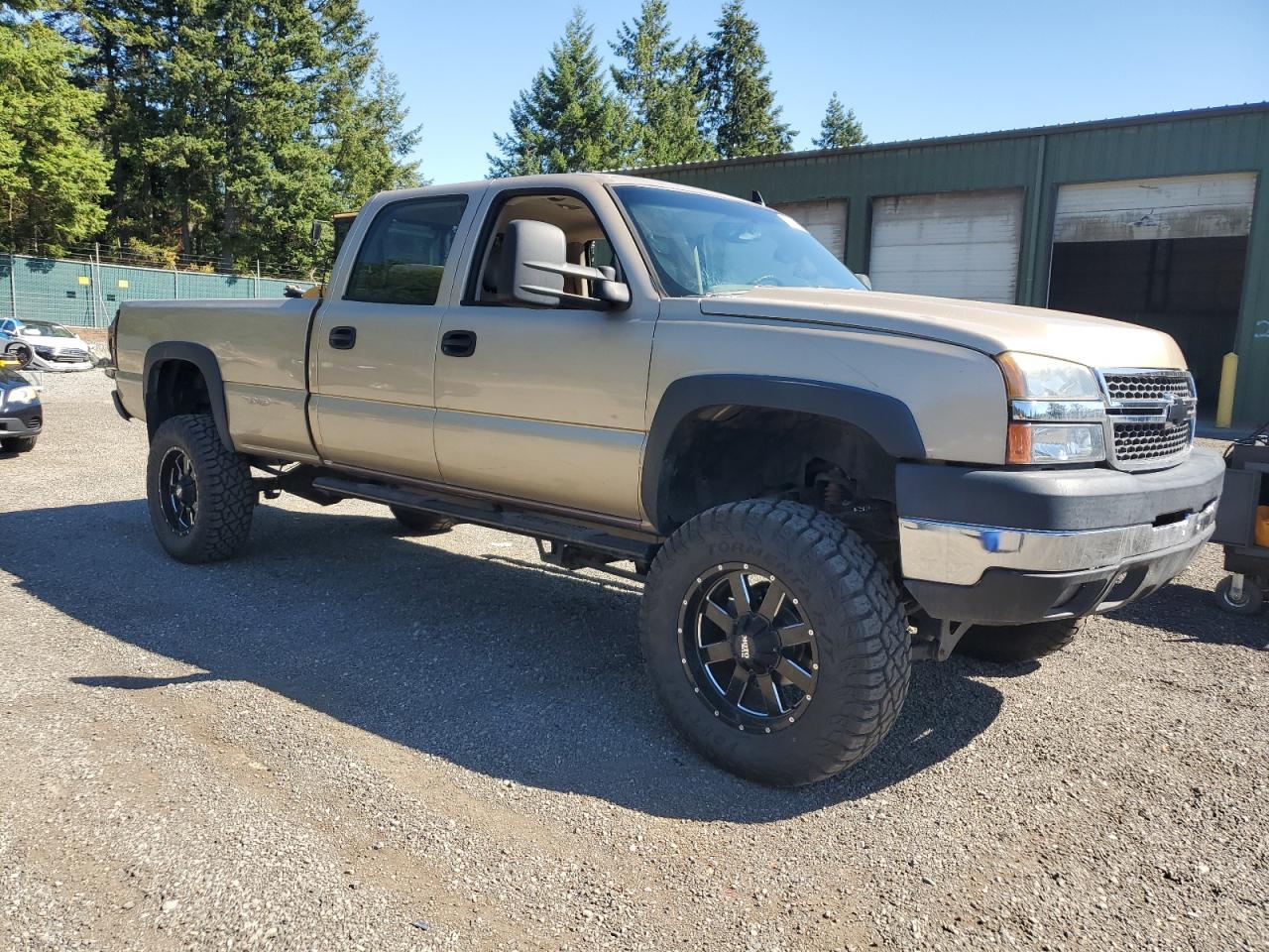 2006 Chevrolet Silverado K2500 Heavy Duty - Image 4
