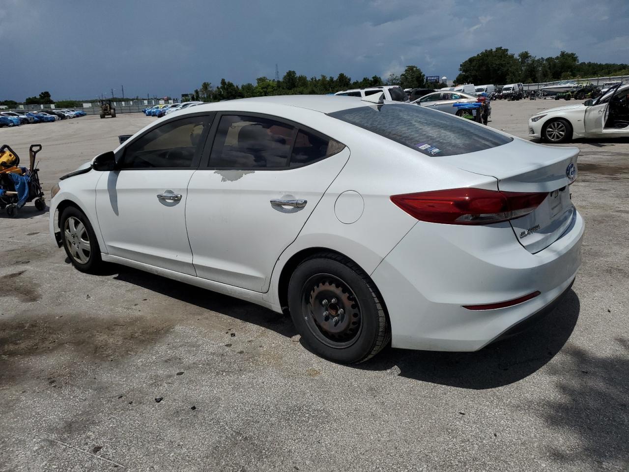 2017 Hyundai Elantra Se - Фото 2