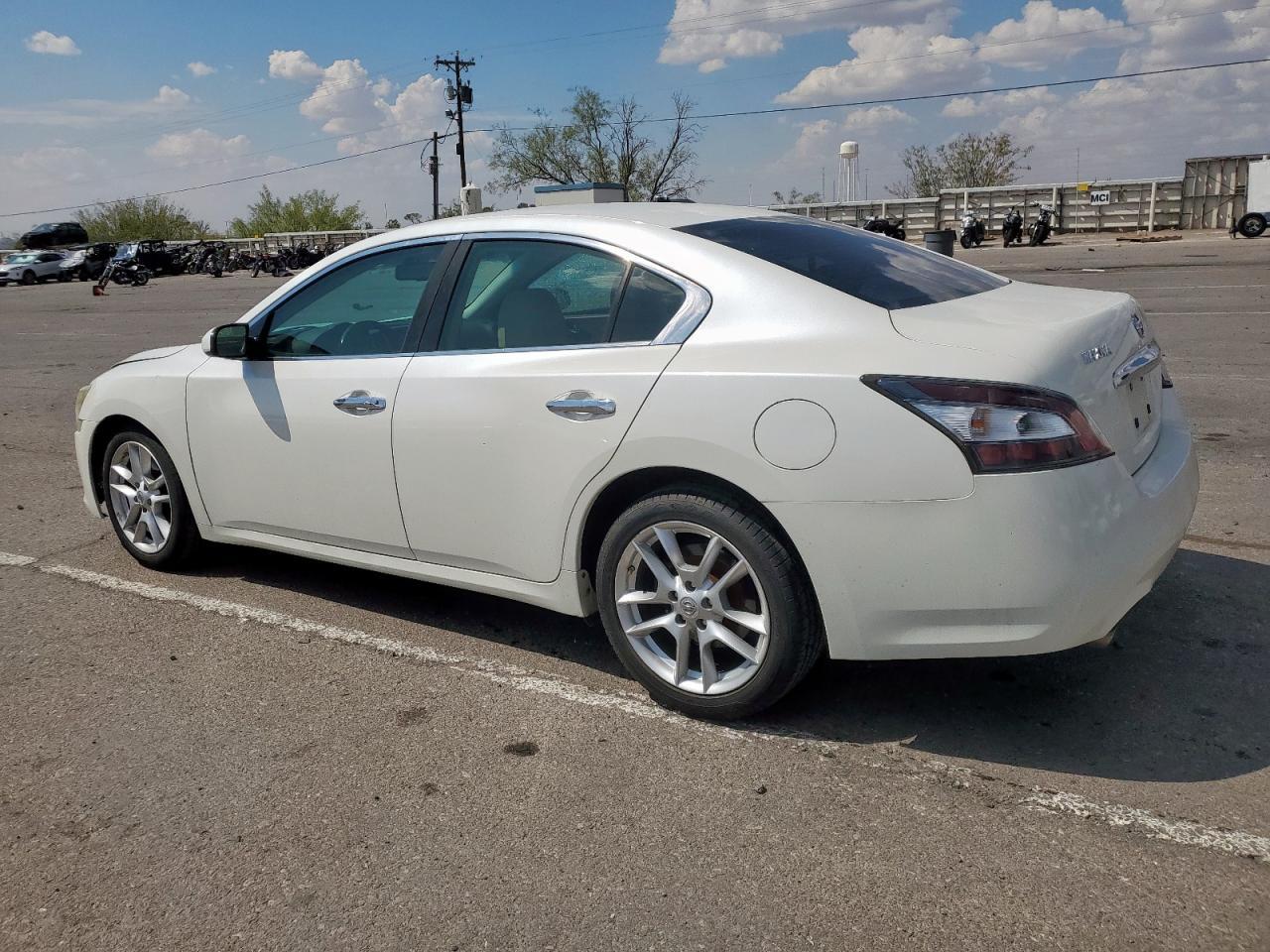 2014 Nissan Maxima S - Фото 2