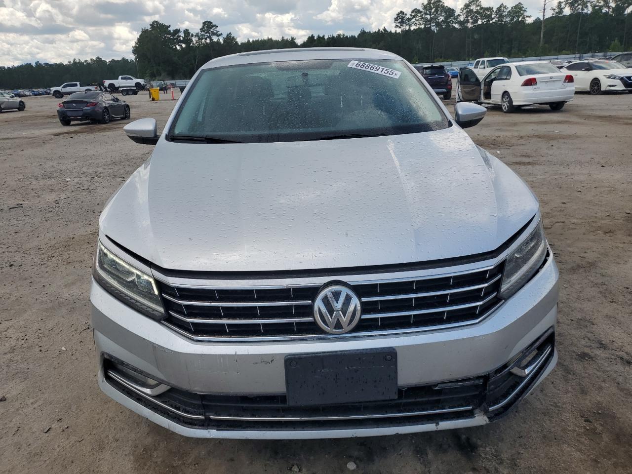 2017 Volkswagen Passat Se - Image 5
