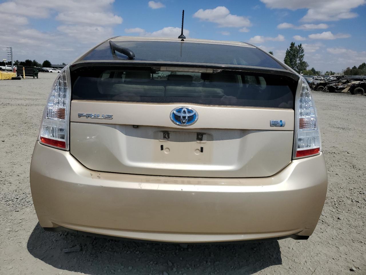 2010 Toyota Prius - Фото 6