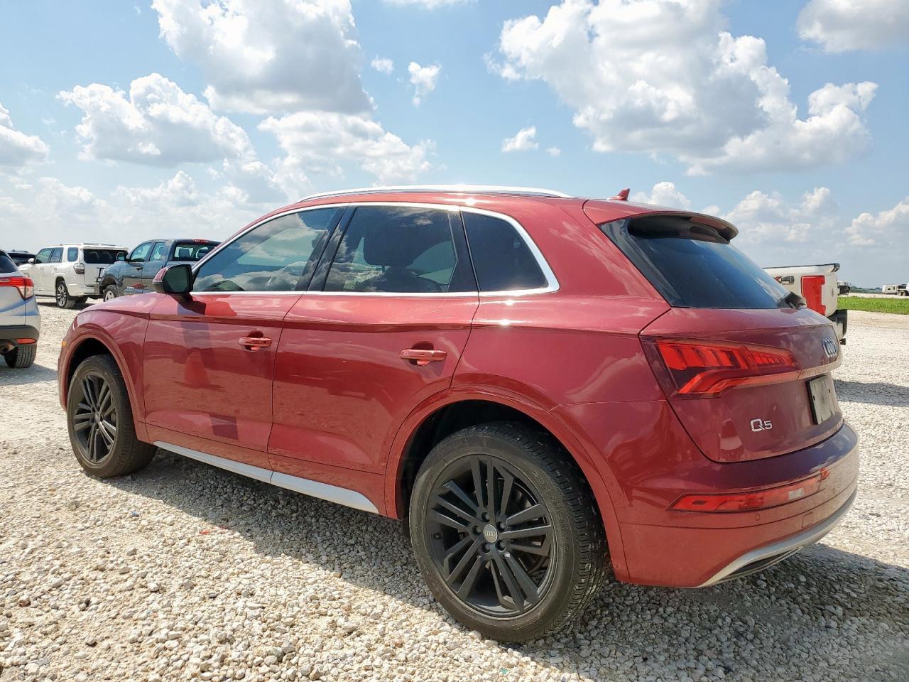 2018 Audi Q5 Premium Plus - Фото 2