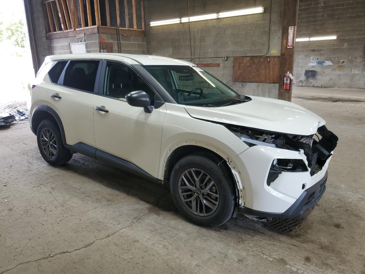 2024 Nissan Rogue S - Фото 4