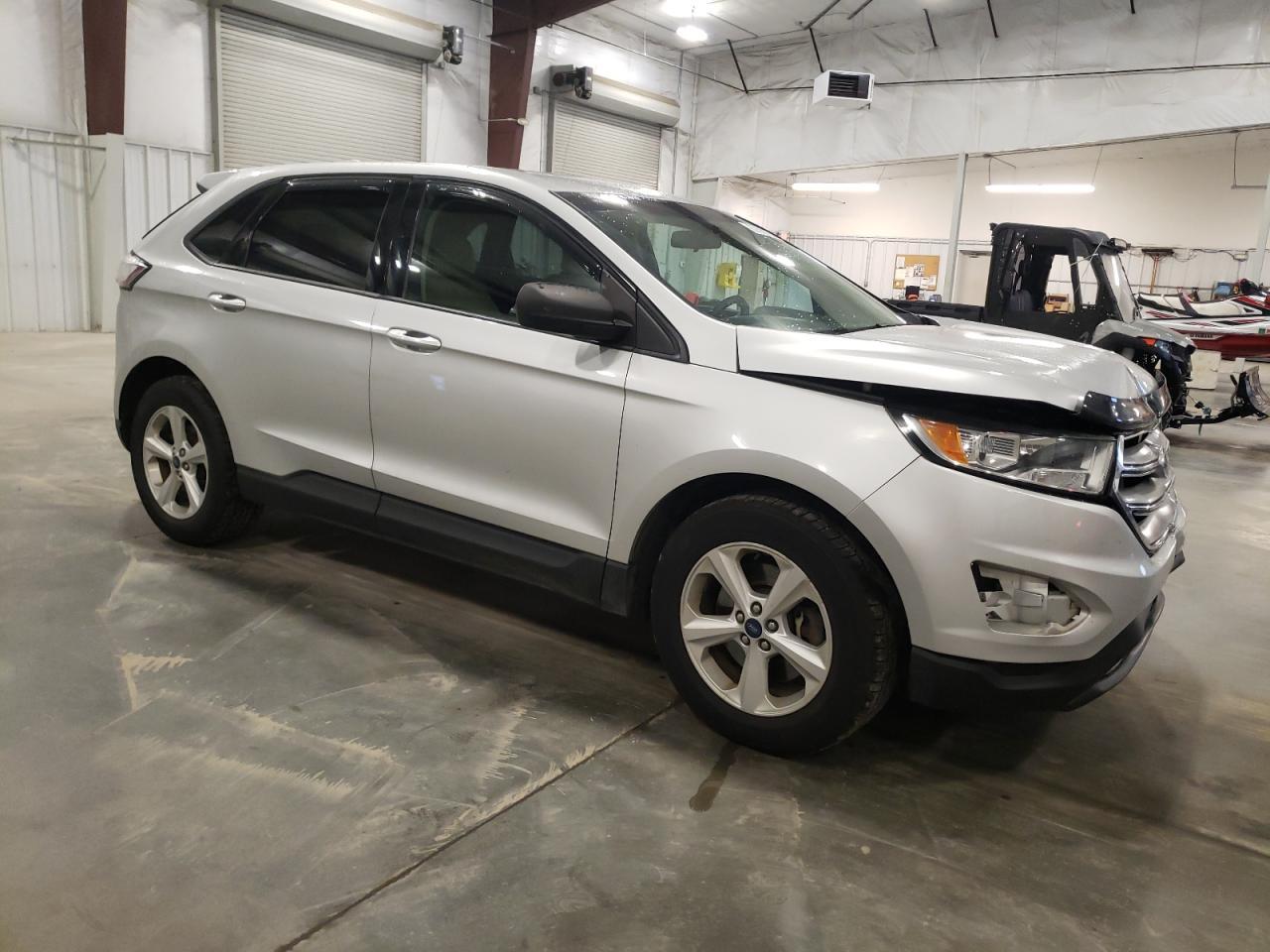 2016 Ford Edge Se - Image 4