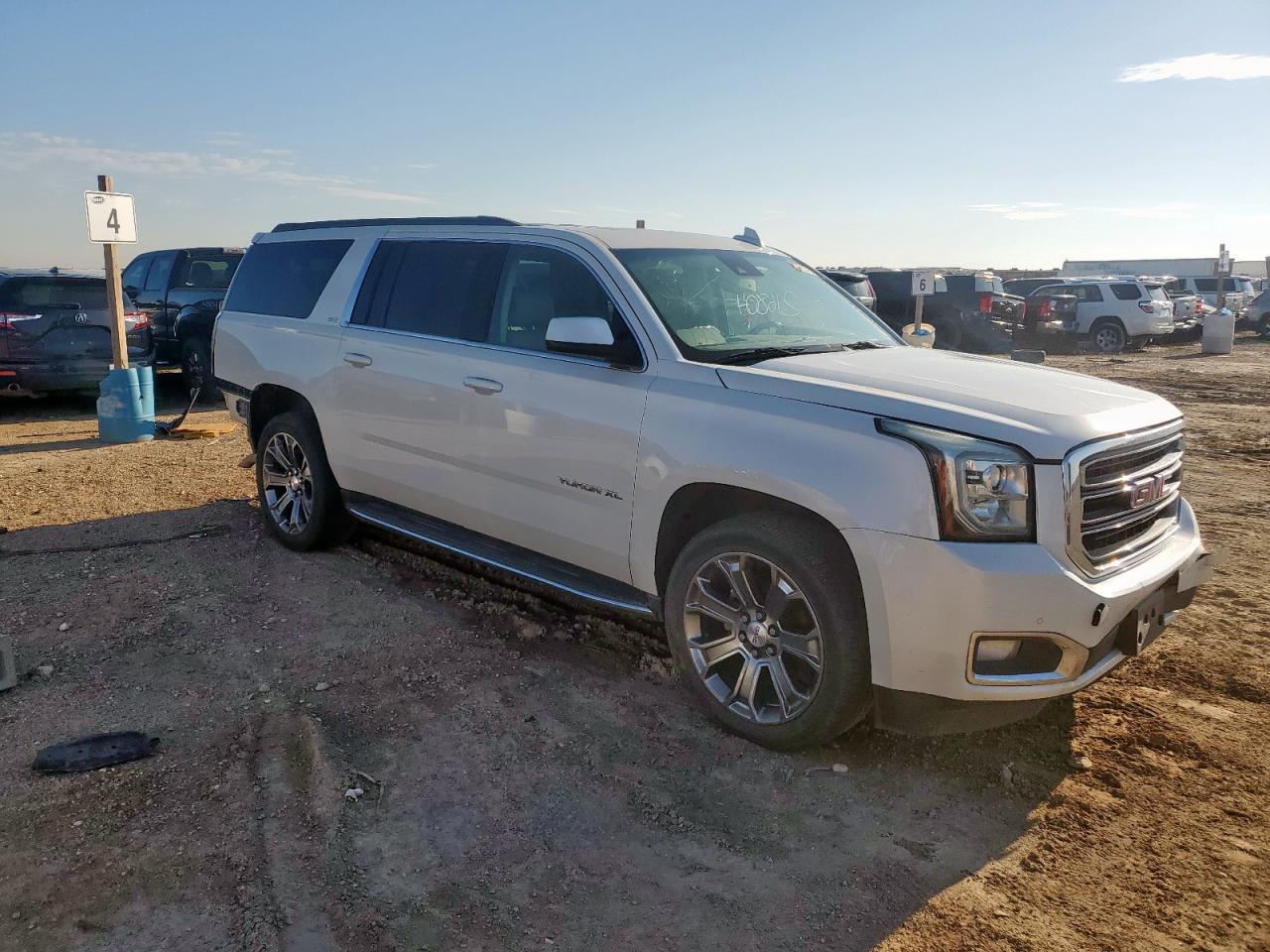 2016 GMC Yukon Xl K1500 Slt - Фото 4