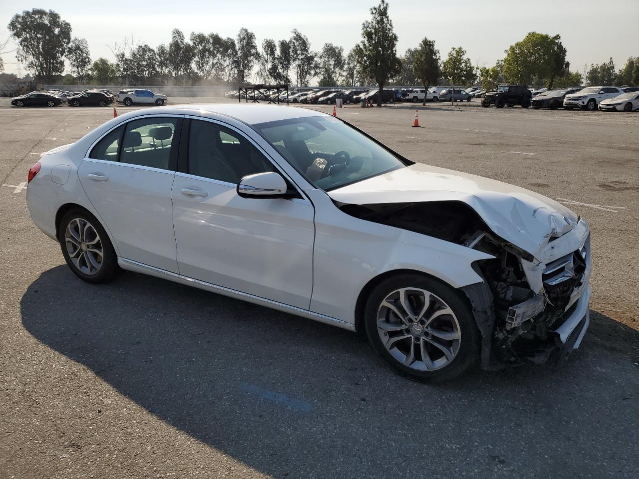 2015 Mercedes-Benz C 300 - Фото 4