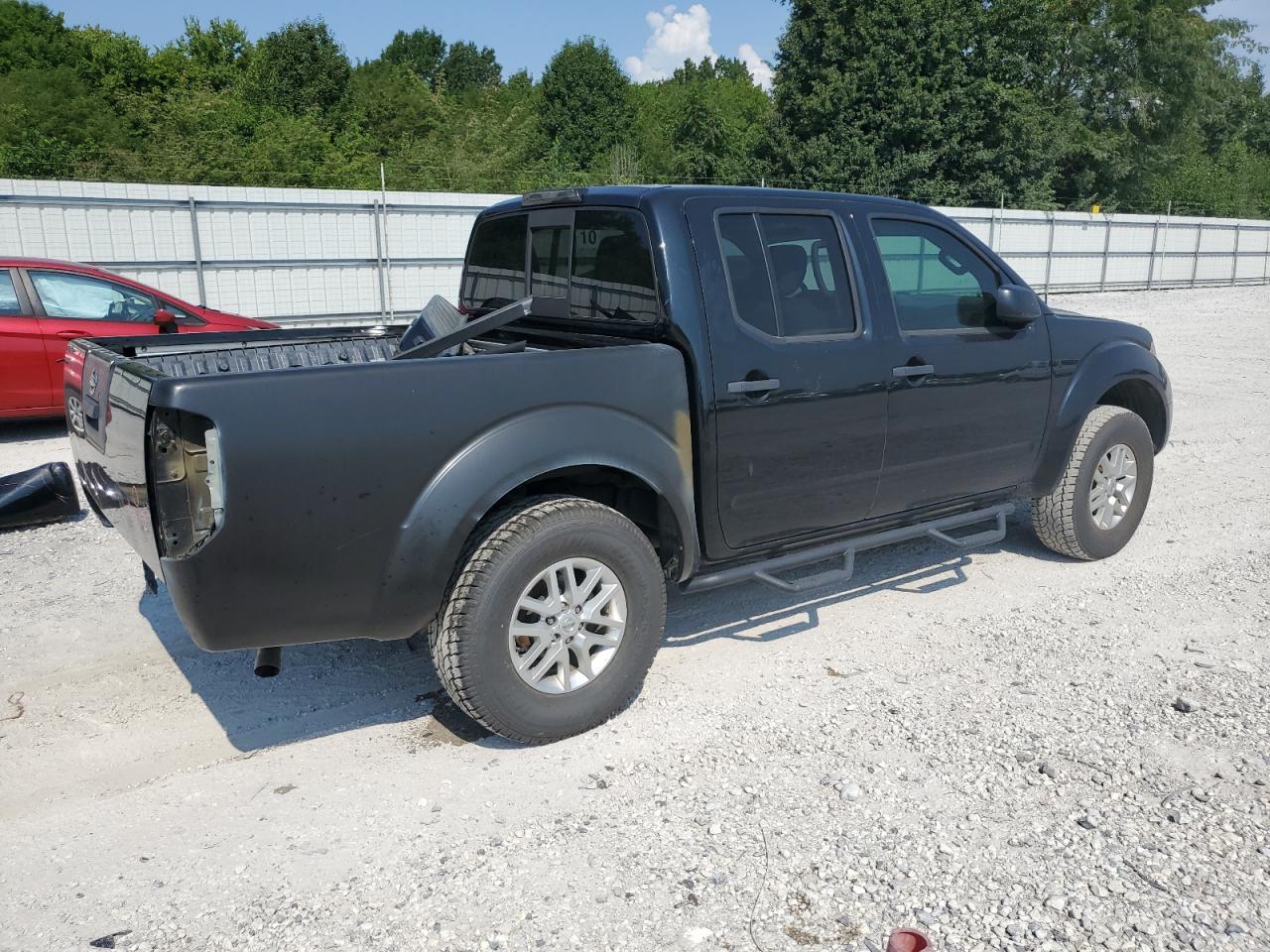 2020 Nissan Frontier S - Фото 3