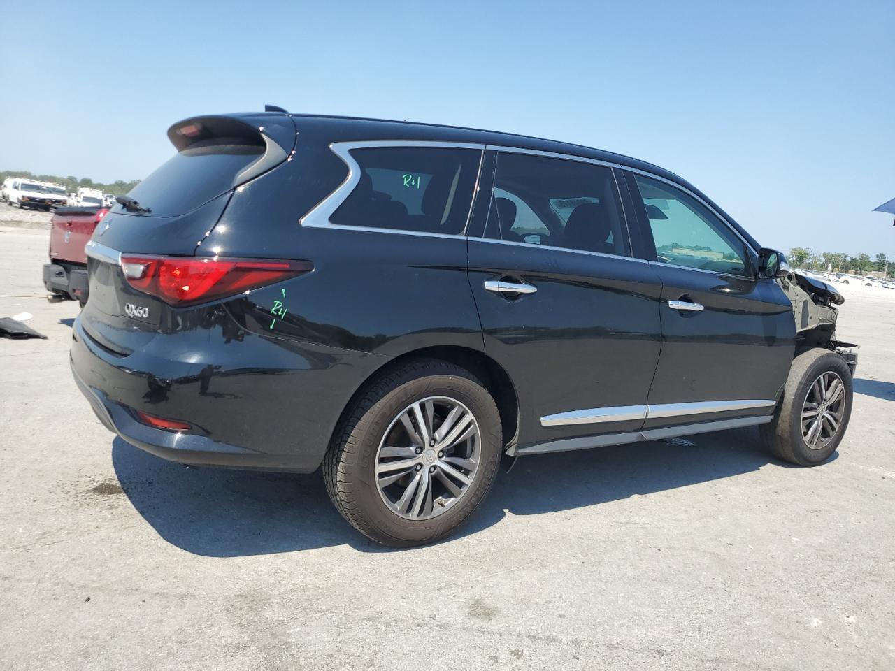 2019 Infiniti Qx60 Luxe - Фото 3