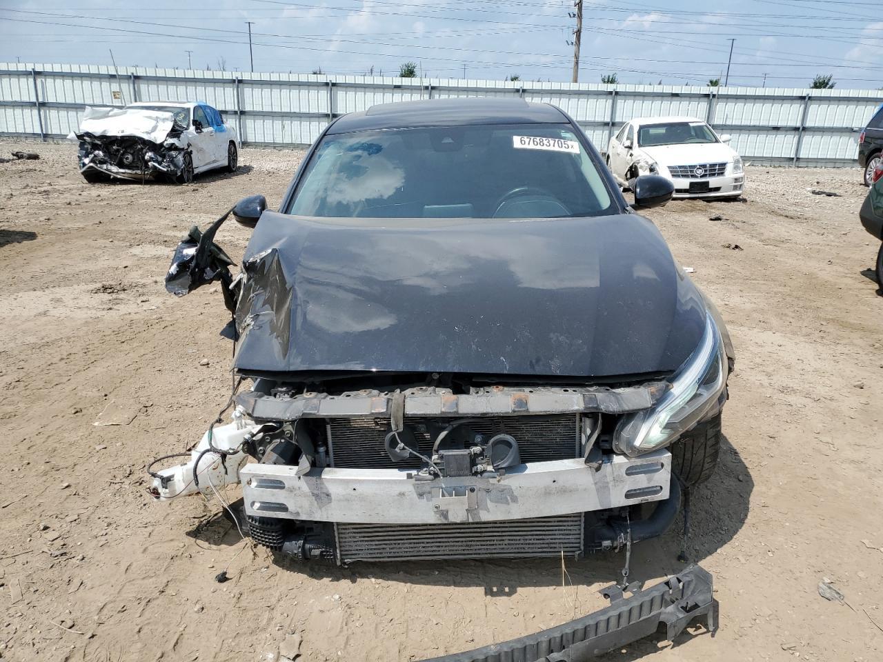 2019 Nissan Altima Edition One - Фото 5