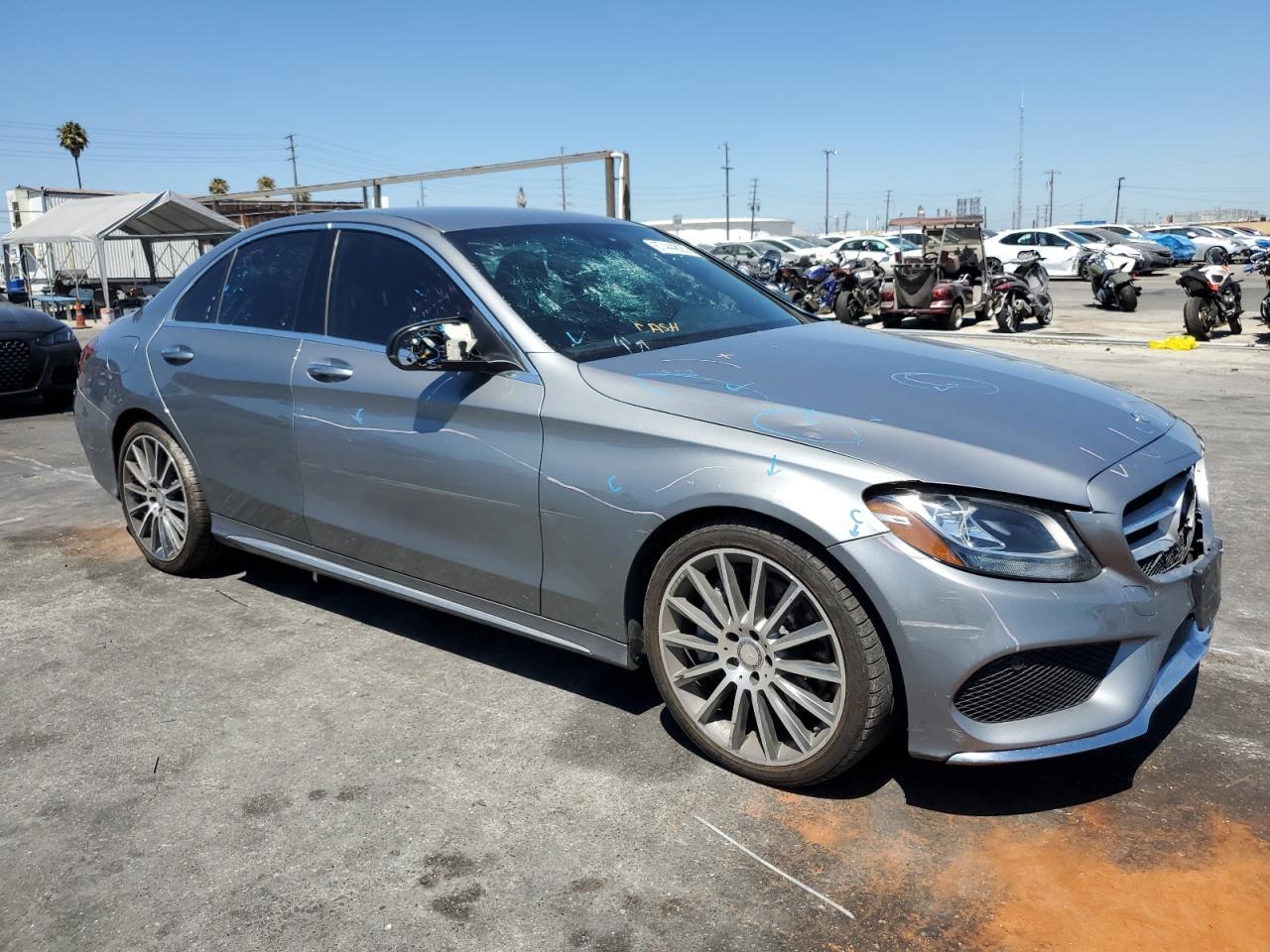 2016 Mercedes-Benz C 300 - Фото 4
