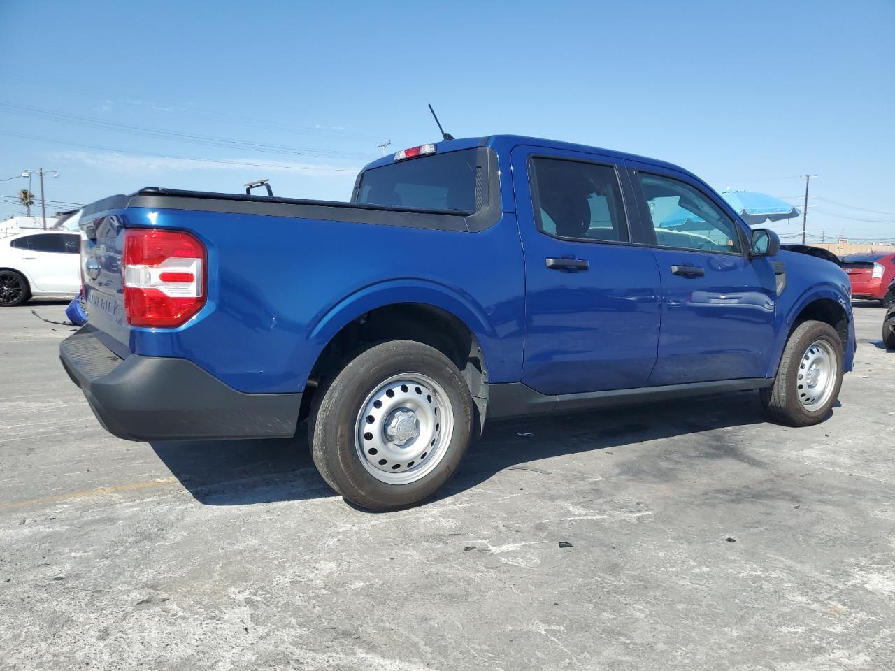 2024 Ford Maverick Xl - Image 3