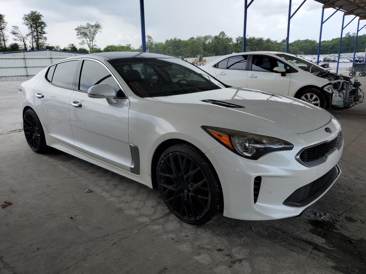 2018 Kia Stinger - Фото 4