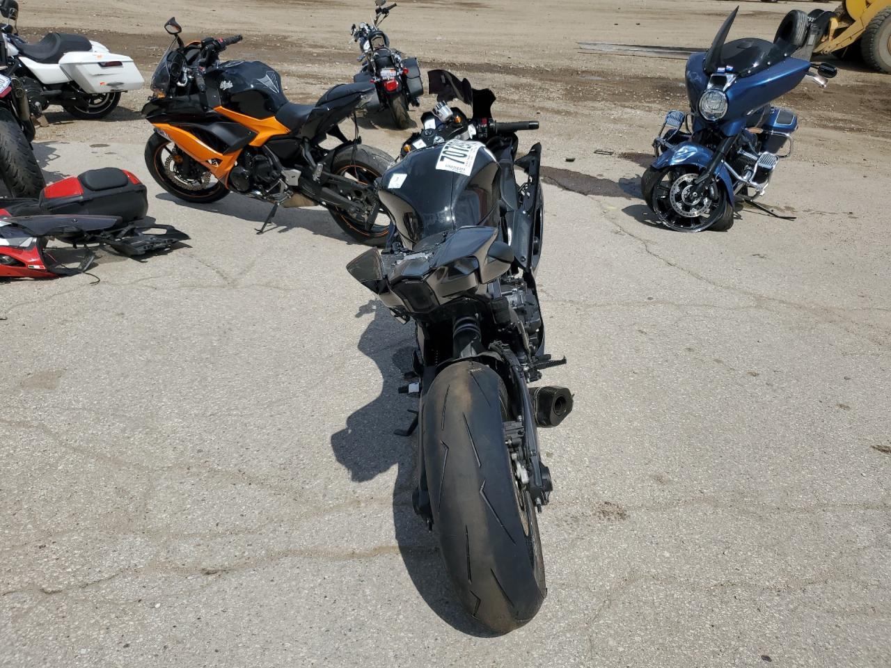 2024 Yamaha Yzfr7 - Фото 4