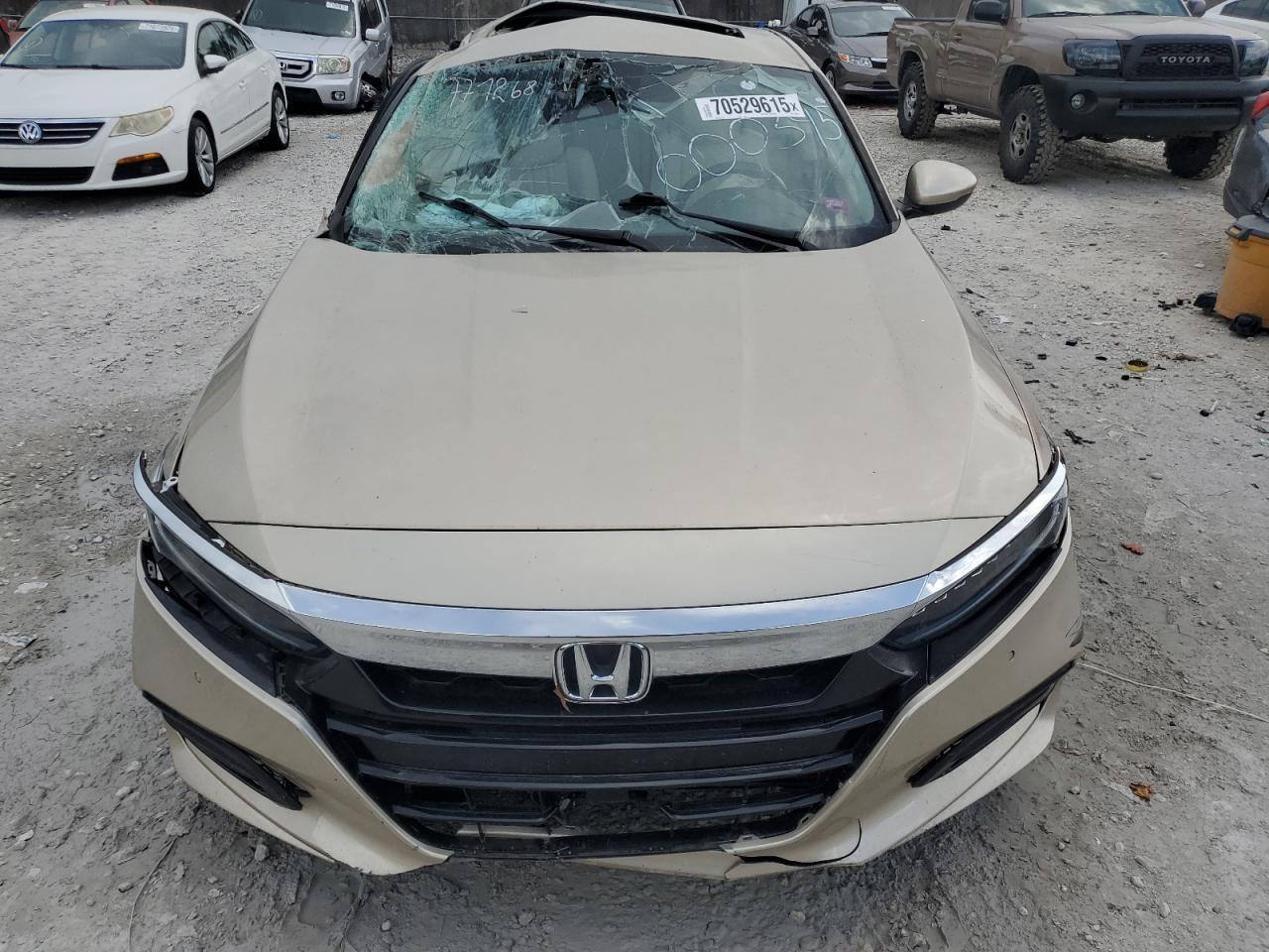 2020 Honda Accord Touring - Фото 5