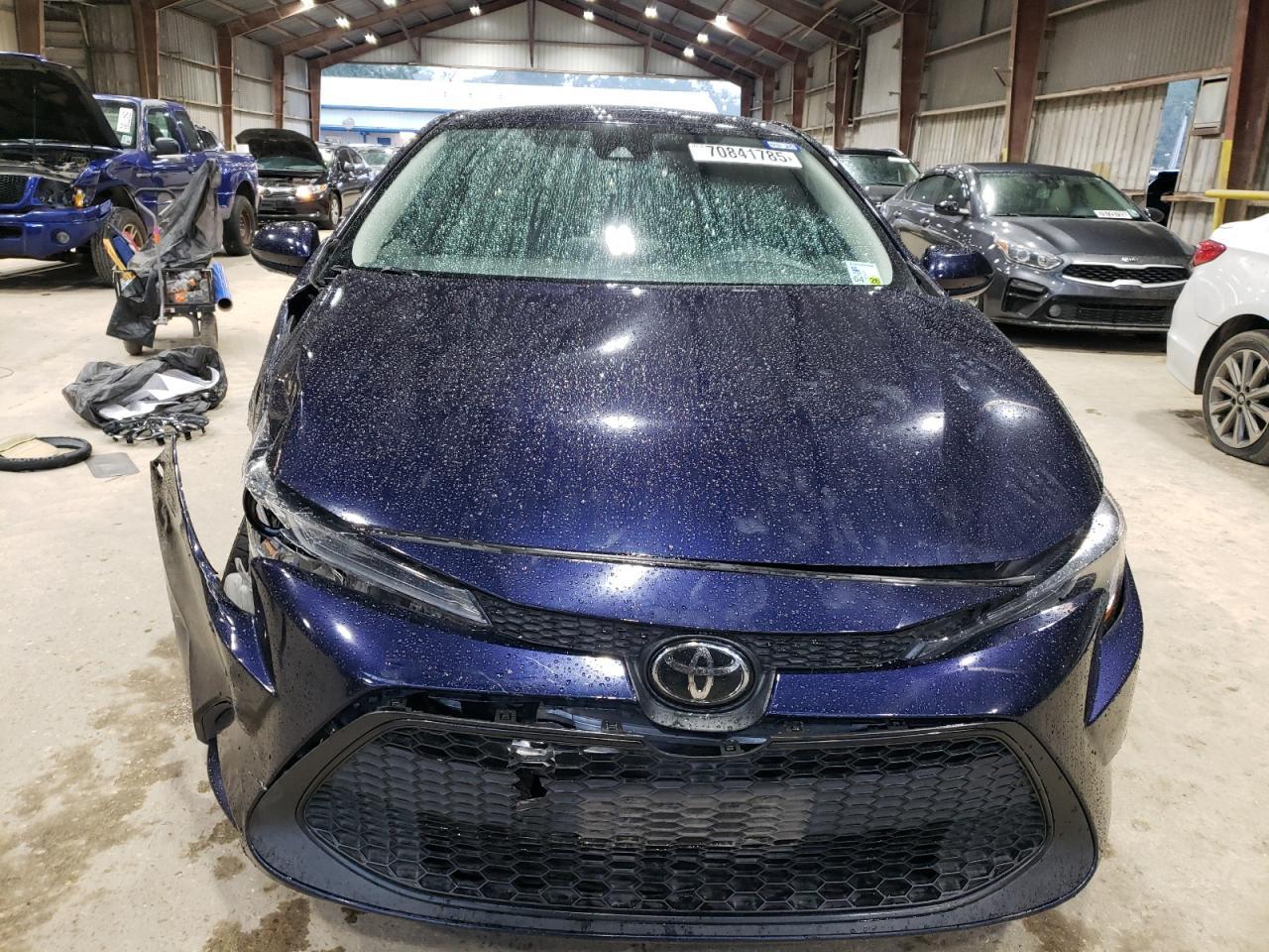 2021 Toyota Corolla Le - Фото 5